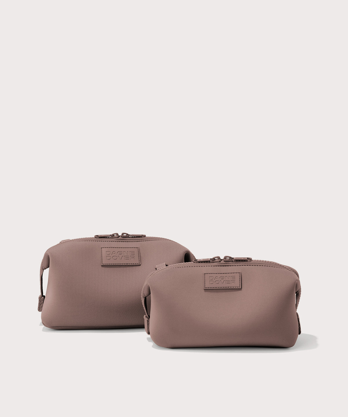 Hunter Toiletry Bag in Dune. Small - Image 3