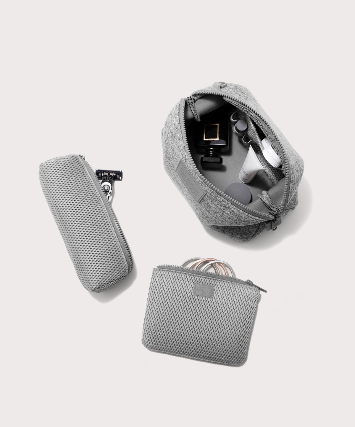 Hunter Toiletry Bag in Heather Grey. Large - Image 2