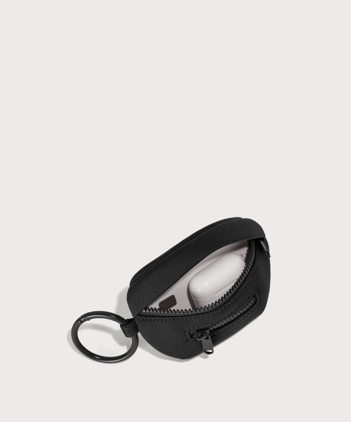 Ace Keychain in Onyx - Image 2