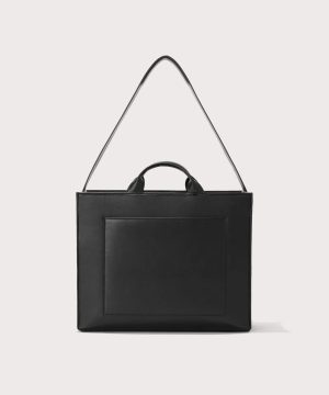 Daily Tote in Onyx. Medium