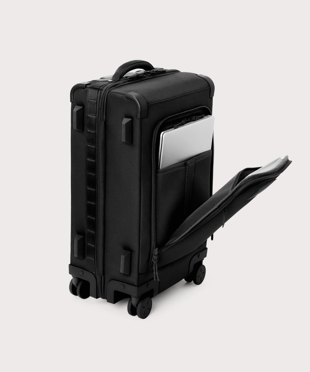 Seattle Carry-On Luggage in Onyx. Larger - 23.5 inch - Image 5