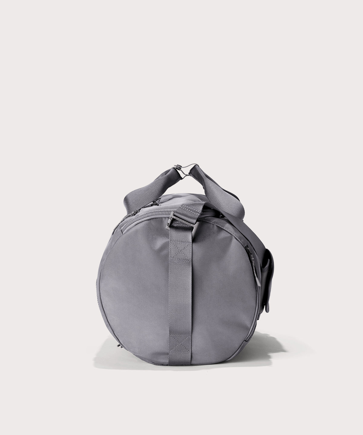 Denver Convertible Duffle in Ash. Medium - Image 7