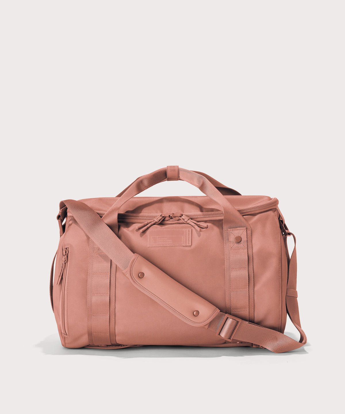 Denver Convertible Duffle in Warm Dust. Medium