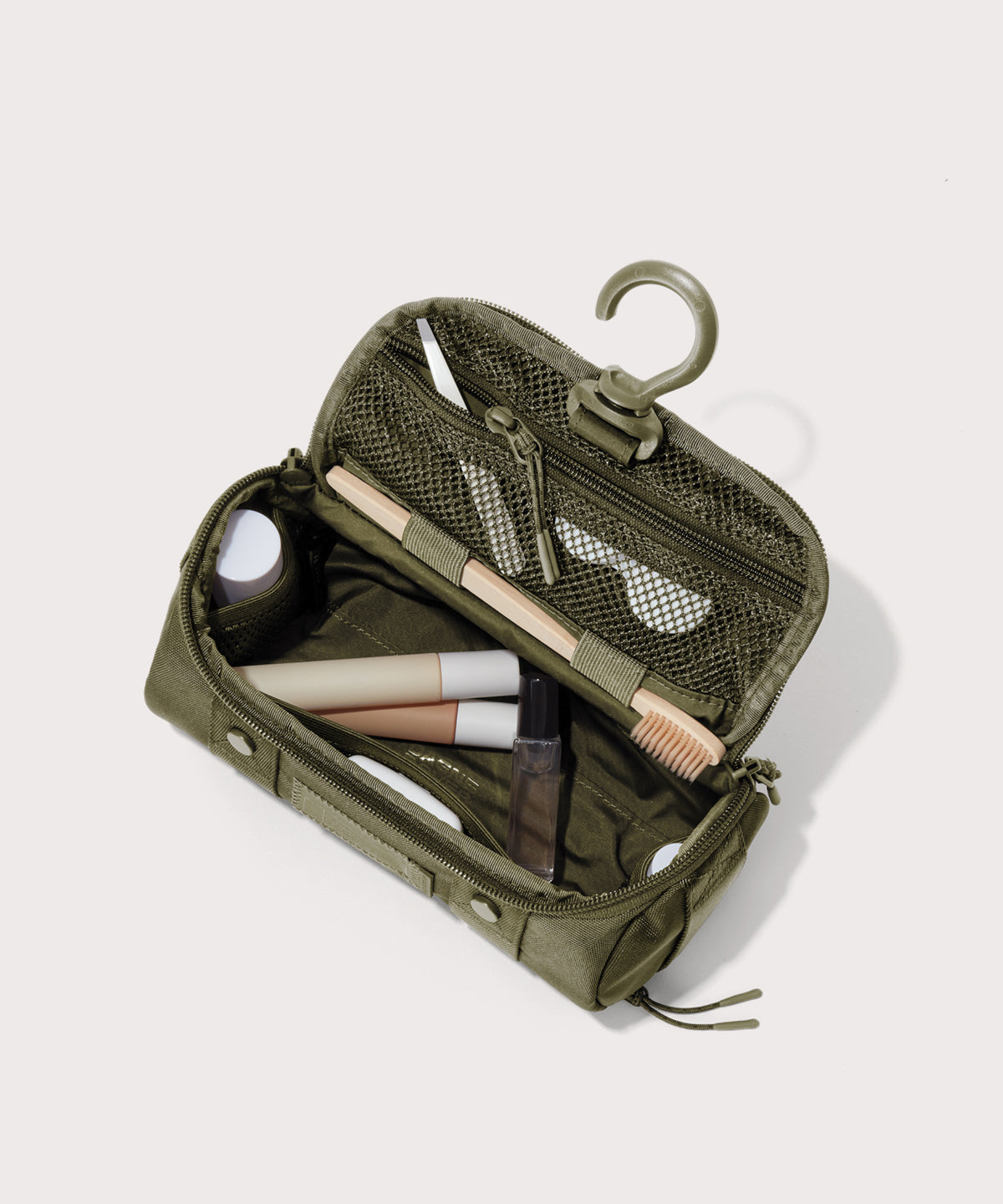 Seoul Dopp Kit in Dark Moss. Small - Image 2